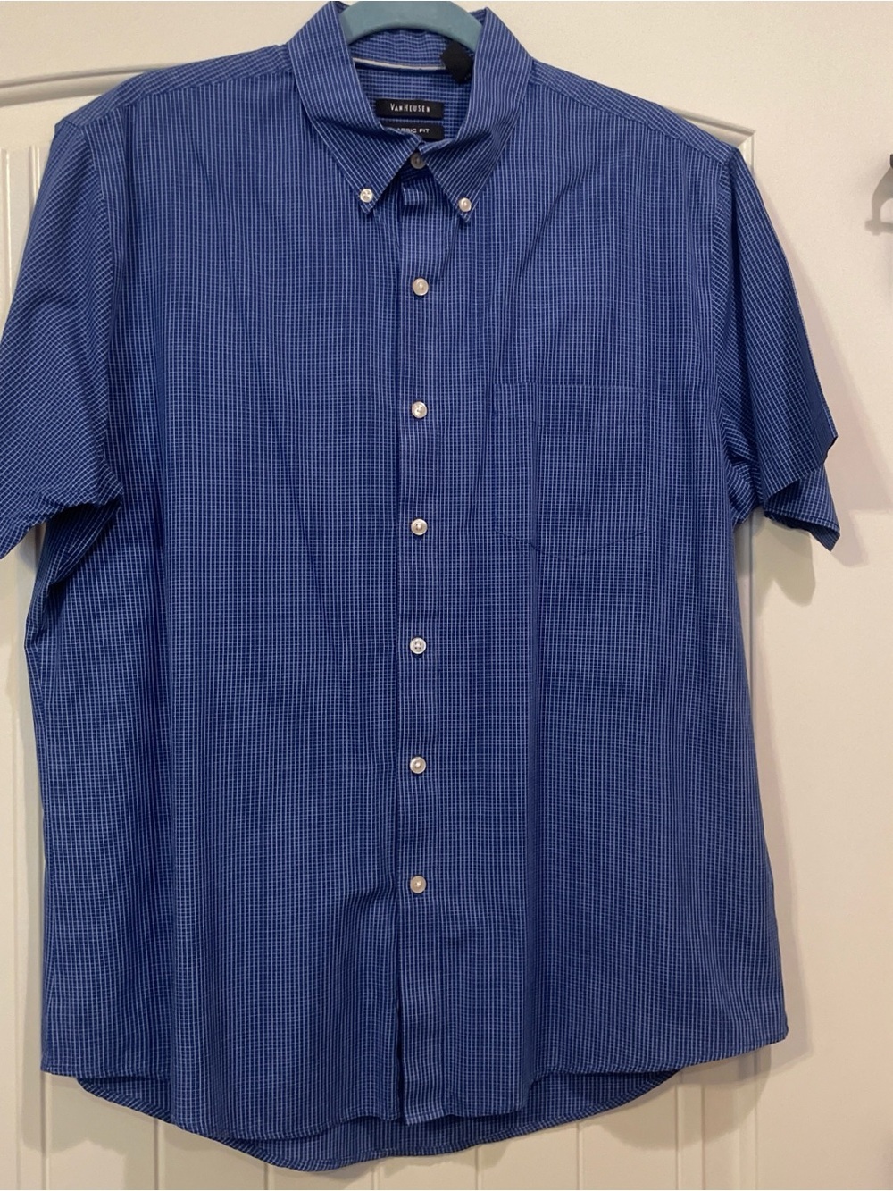 Van Heusen Royal Blue Short-Sleeve Button-Down Shirt